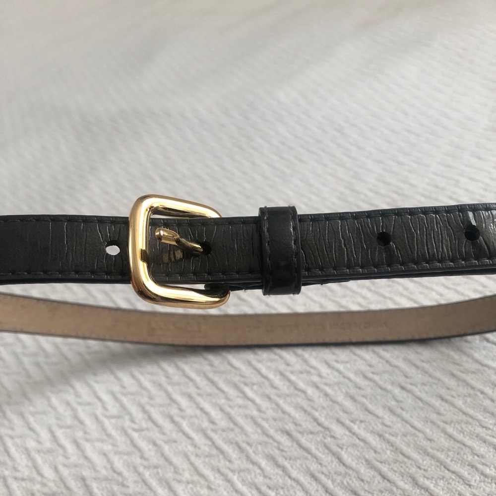 WCM Belt New York slim Glossy Grey Belt with Gold tone polished buckle Size M